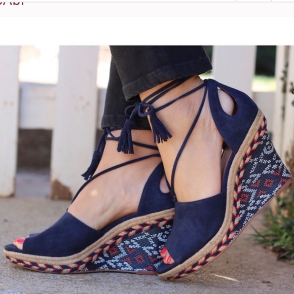 CAbi Shoes - Cabi wedge sandals